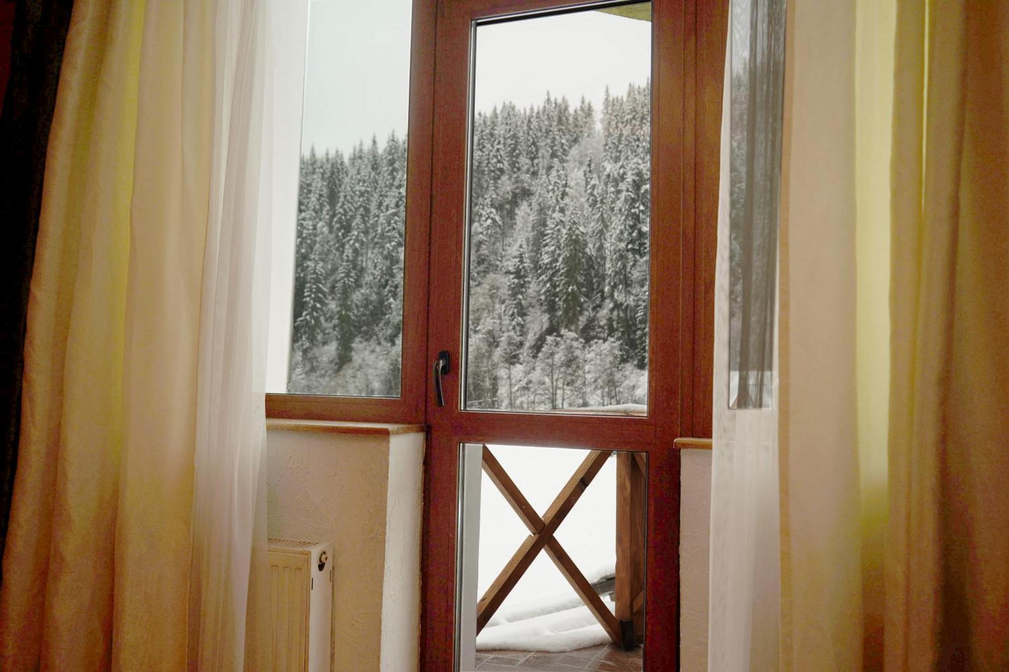Girskiy Prutets Bukovel Luaran gambar